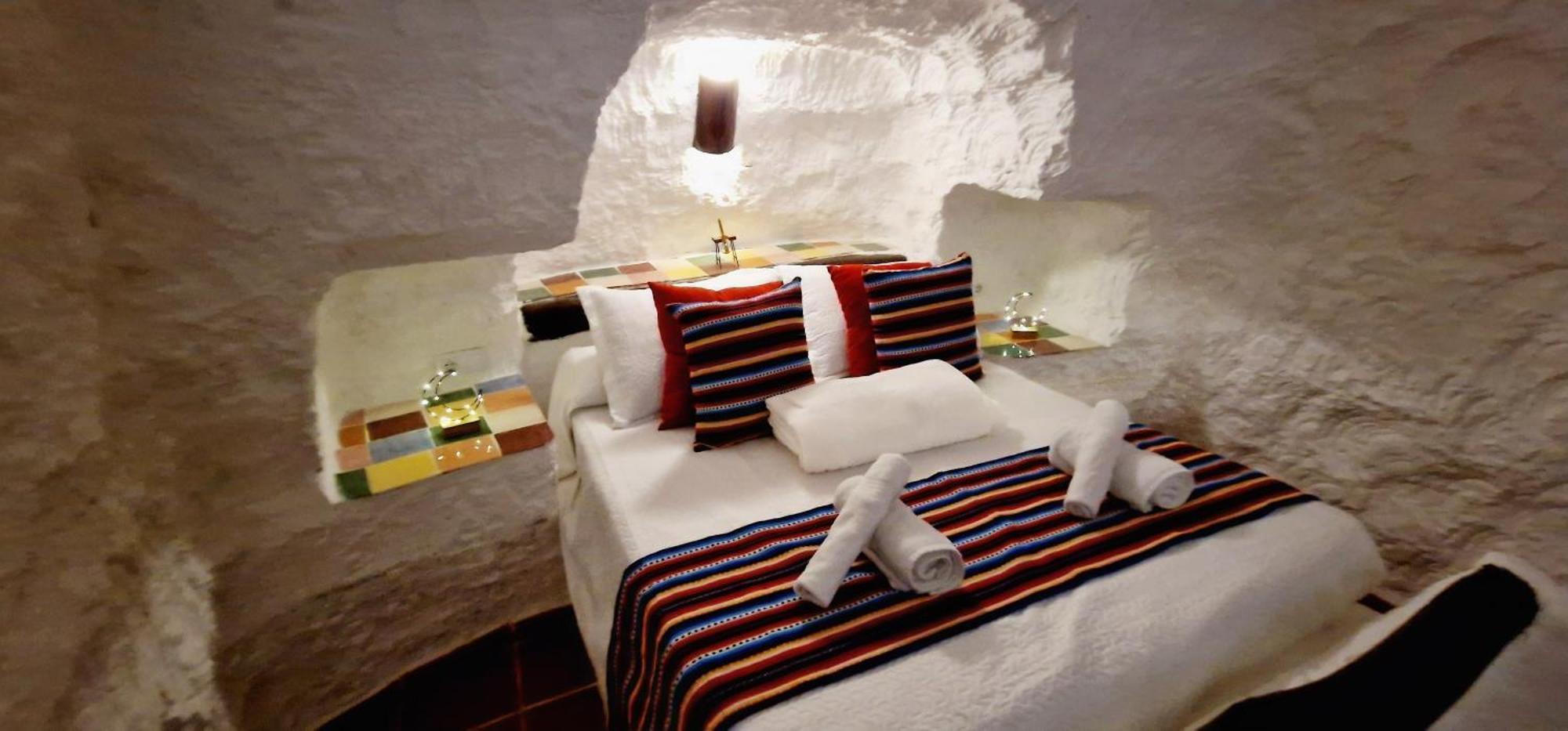 Casa Cueva Cascamorras "Capricho Andaluz" Baza Eksteriør billede